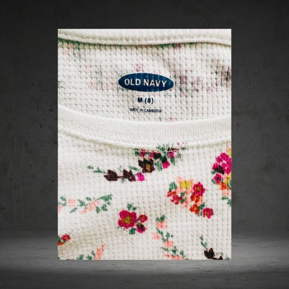 Old Navy Kids Cream Pink & Red Floral Paisley Long Sleeve Thermal - Picture 3 of 3